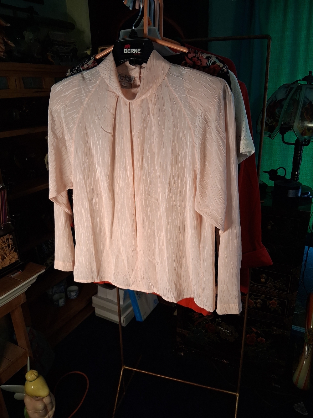 Women's Soft Cream Pleated Long-Sleeve Blouse